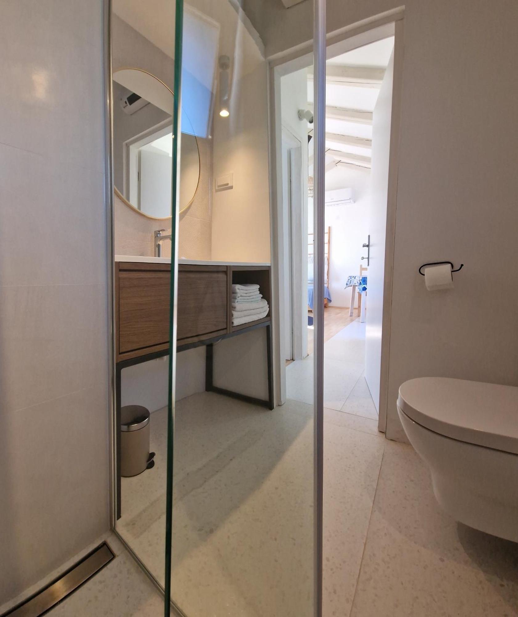 Apartments Ivas Zambratija  Eksteriør bilde
